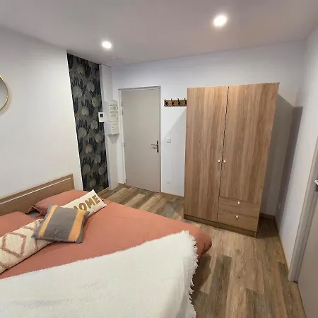 Le Sebastopol- Cosy En Centre De *